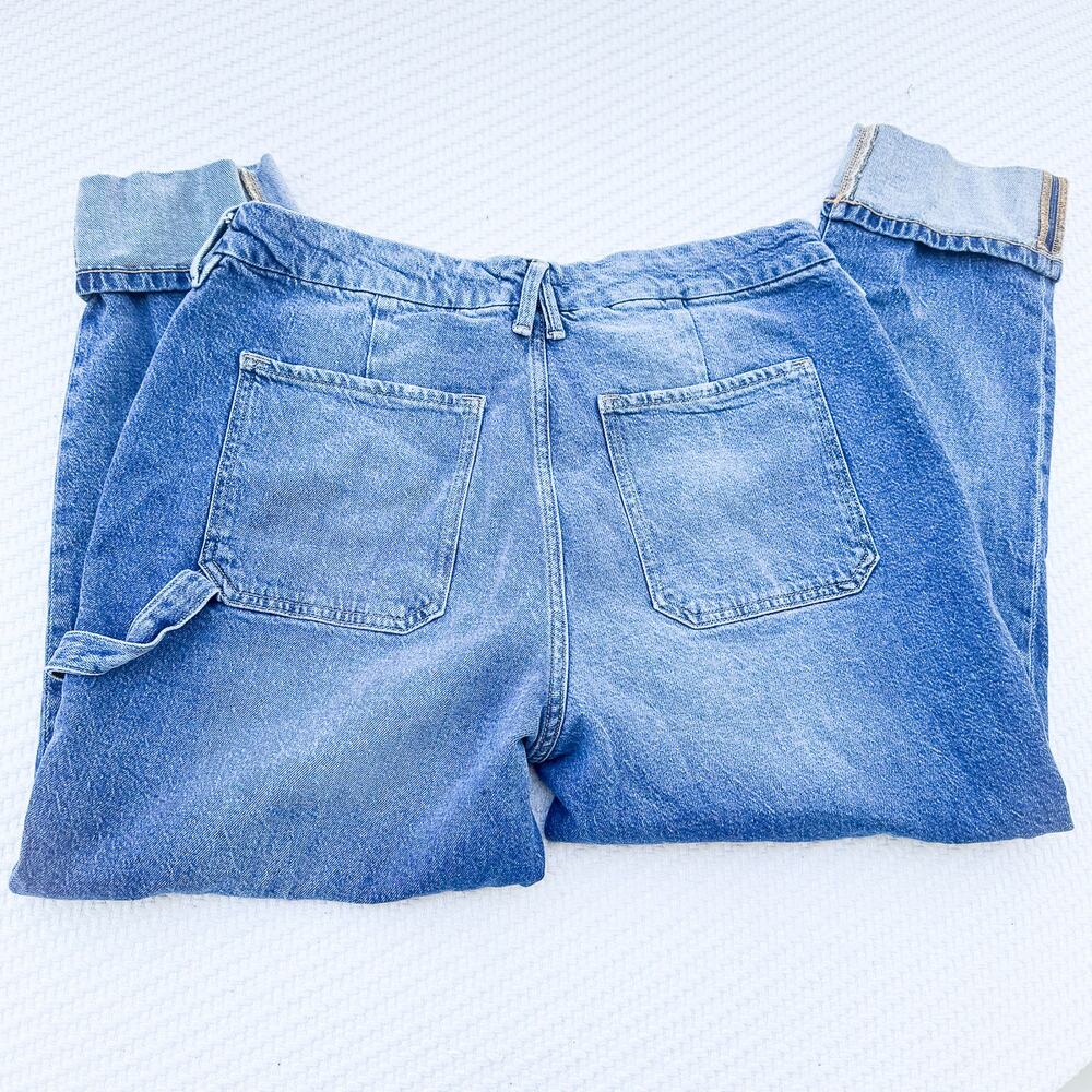 Good American The Weekender Petite Cuffed Carpenter Slim Denim Jean Size 14 / 32 - Picture 5 of 8